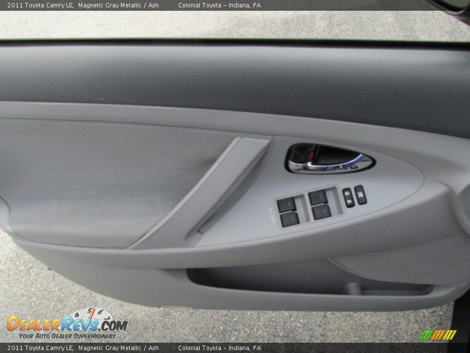2011 Toyota Camry LE Magnetic Gray Metallic / Ash Photo #11