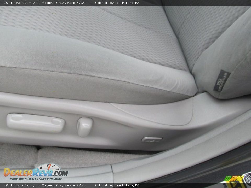 2011 Toyota Camry LE Magnetic Gray Metallic / Ash Photo #13