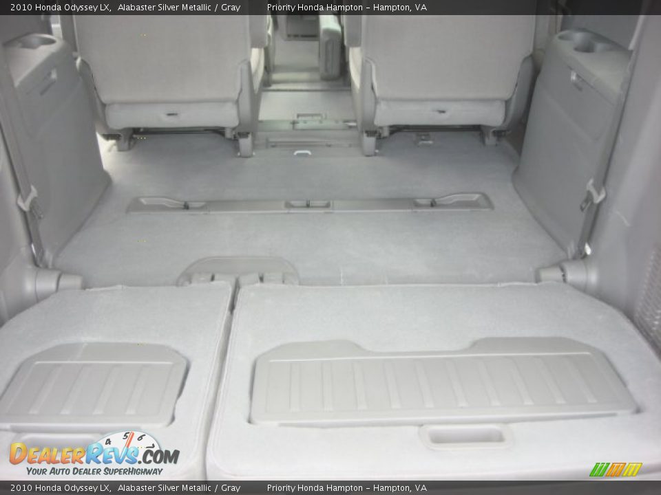 2010 Honda Odyssey LX Alabaster Silver Metallic / Gray Photo #10