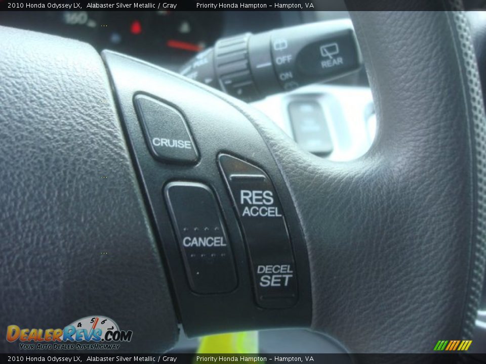 2010 Honda Odyssey LX Alabaster Silver Metallic / Gray Photo #21