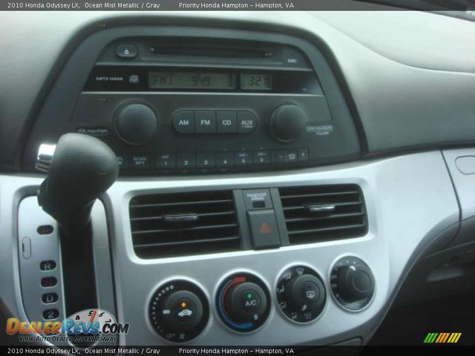 2010 Honda Odyssey LX Ocean Mist Metallic / Gray Photo #20