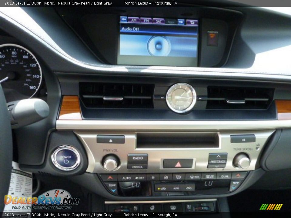 2013 Lexus ES 300h Hybrid Nebula Gray Pearl / Light Gray Photo #18