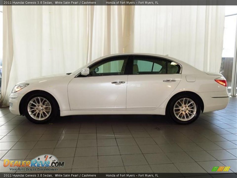 2011 Hyundai Genesis 3.8 Sedan White Satin Pearl / Cashmere Photo #4