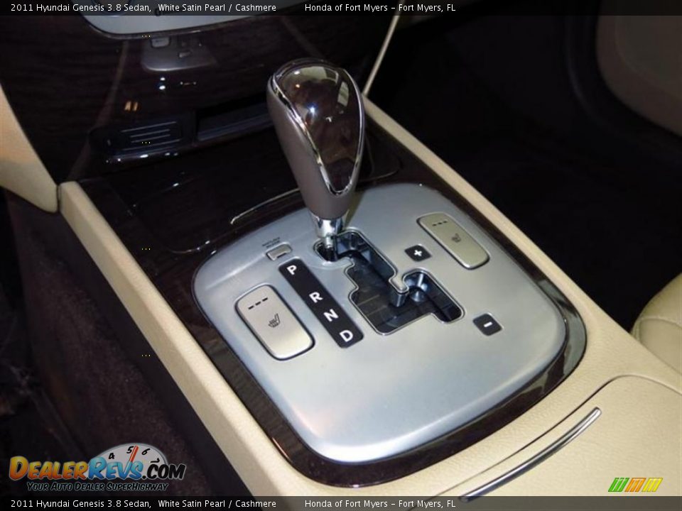 2011 Hyundai Genesis 3.8 Sedan White Satin Pearl / Cashmere Photo #23