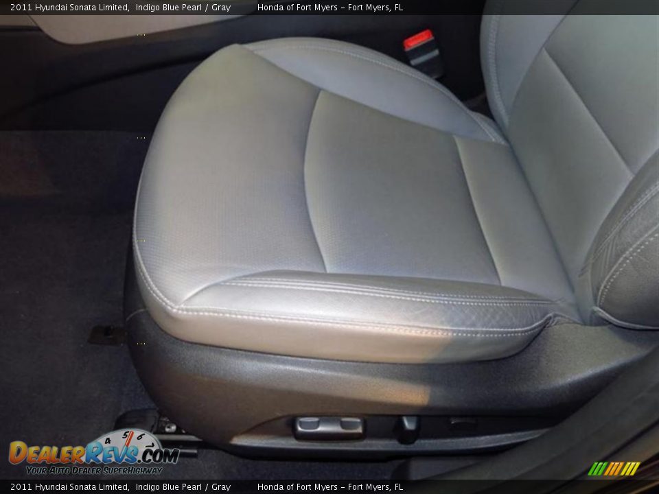 2011 Hyundai Sonata Limited Indigo Blue Pearl / Gray Photo #17