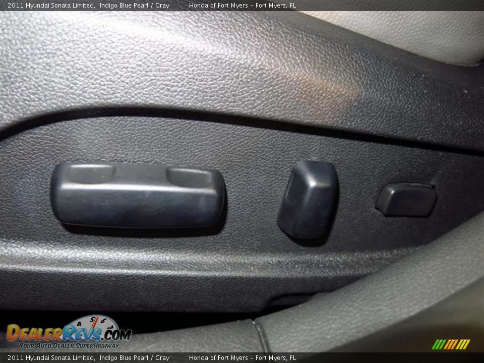 2011 Hyundai Sonata Limited Indigo Blue Pearl / Gray Photo #18