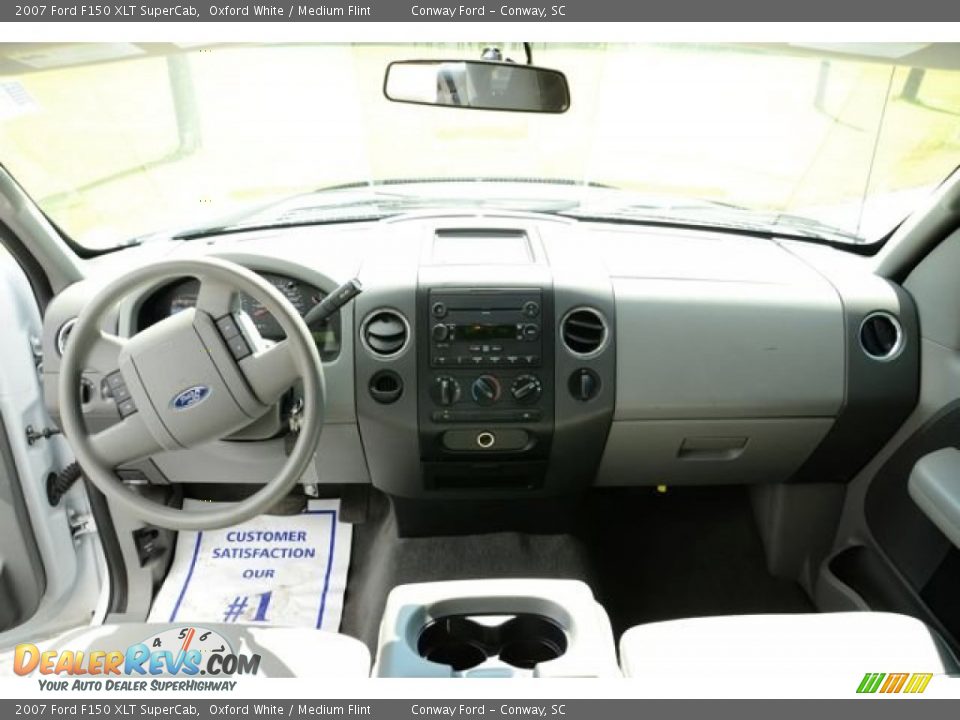 2007 Ford F150 XLT SuperCab Oxford White / Medium Flint Photo #13