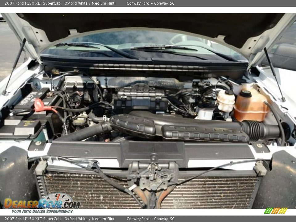2007 Ford F150 XLT SuperCab Oxford White / Medium Flint Photo #16