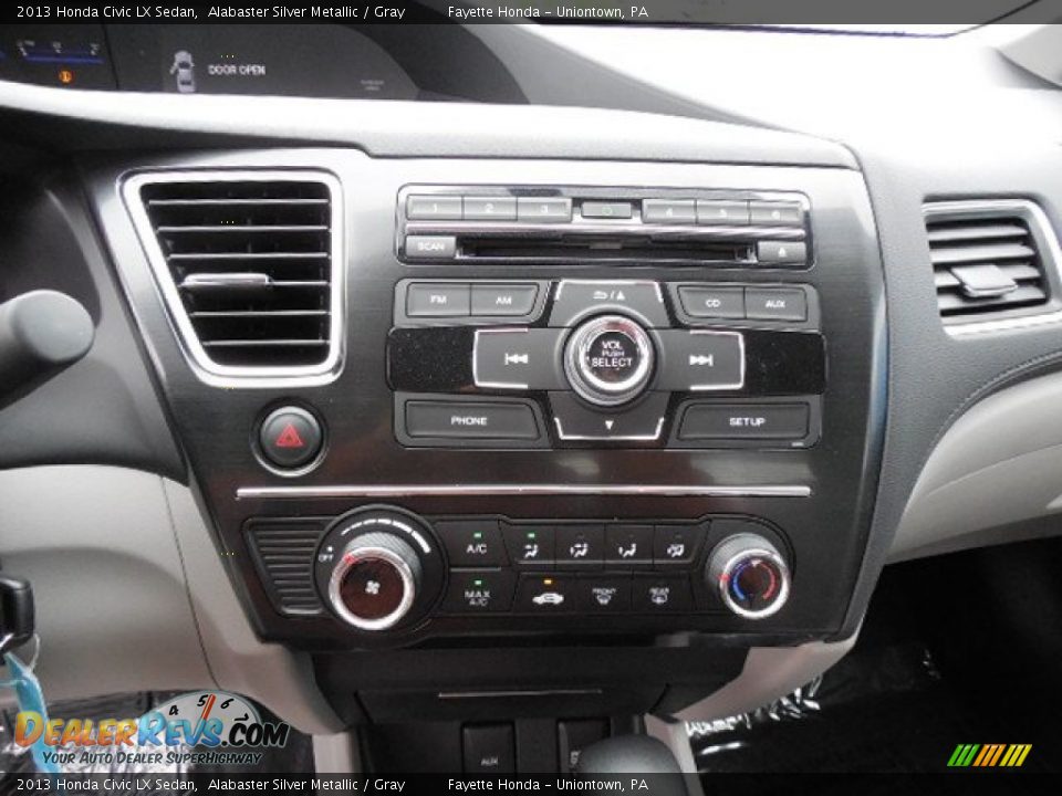 2013 Honda Civic LX Sedan Alabaster Silver Metallic / Gray Photo #12
