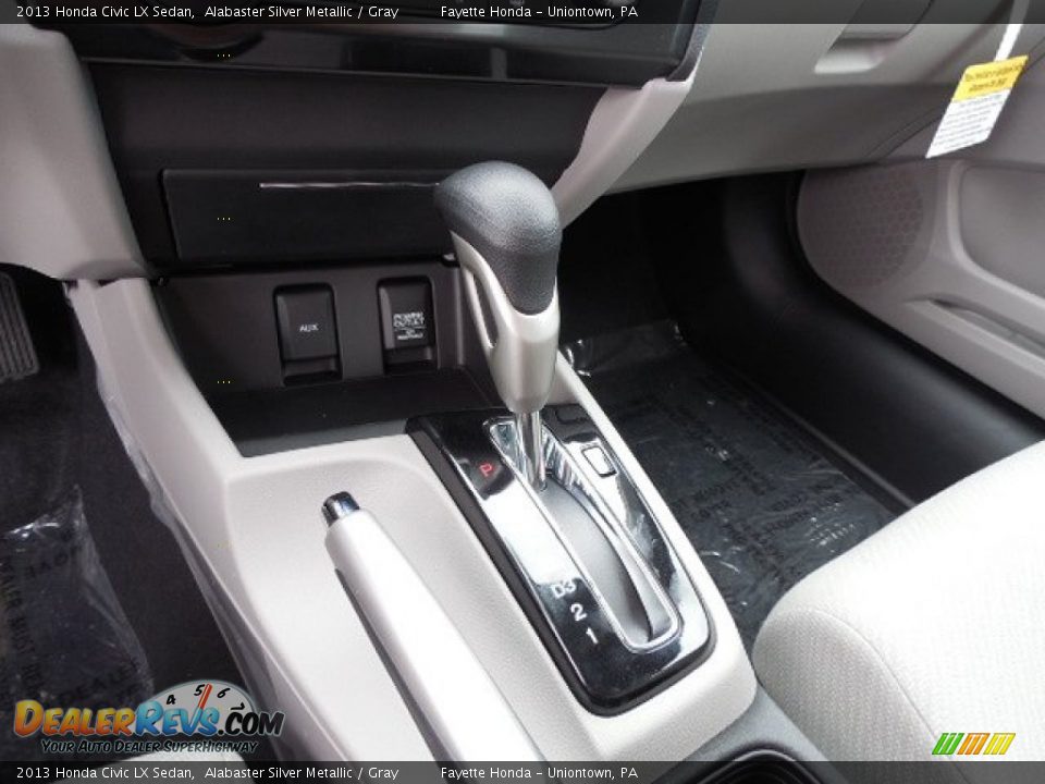 2013 Honda Civic LX Sedan Alabaster Silver Metallic / Gray Photo #13