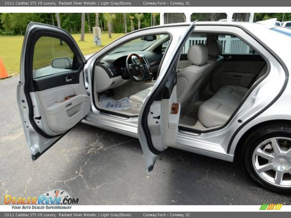 2011 Cadillac STS V6 Luxury Radiant Silver Metallic / Light Gray/Ebony Photo #11