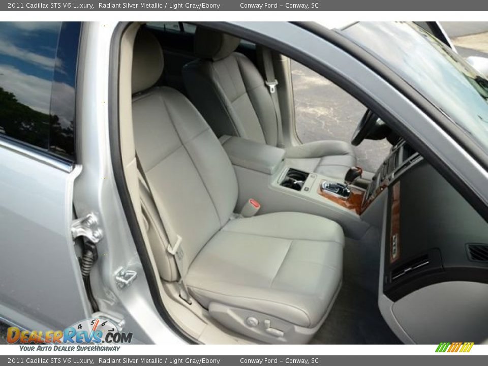 2011 Cadillac STS V6 Luxury Radiant Silver Metallic / Light Gray/Ebony Photo #20