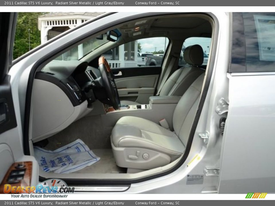 2011 Cadillac STS V6 Luxury Radiant Silver Metallic / Light Gray/Ebony Photo #23