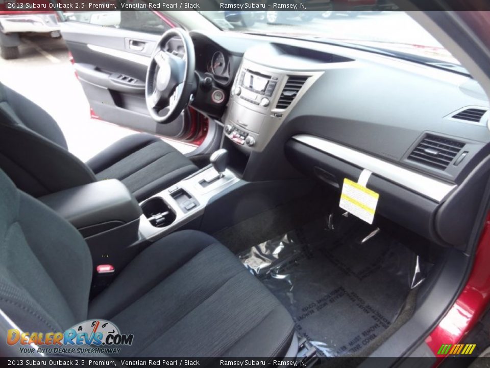 2013 Subaru Outback 2.5i Premium Venetian Red Pearl / Black Photo #22