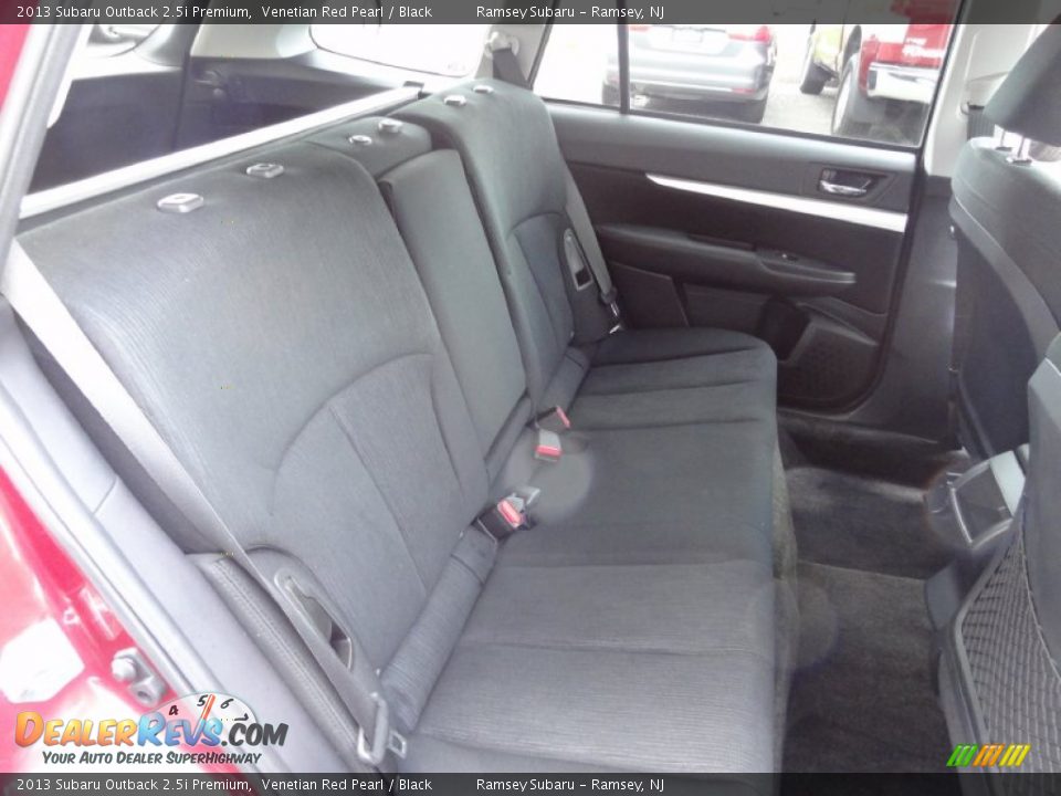 2013 Subaru Outback 2.5i Premium Venetian Red Pearl / Black Photo #26