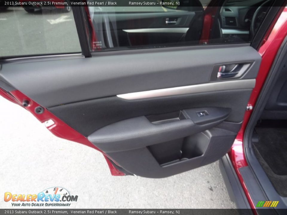 2013 Subaru Outback 2.5i Premium Venetian Red Pearl / Black Photo #30