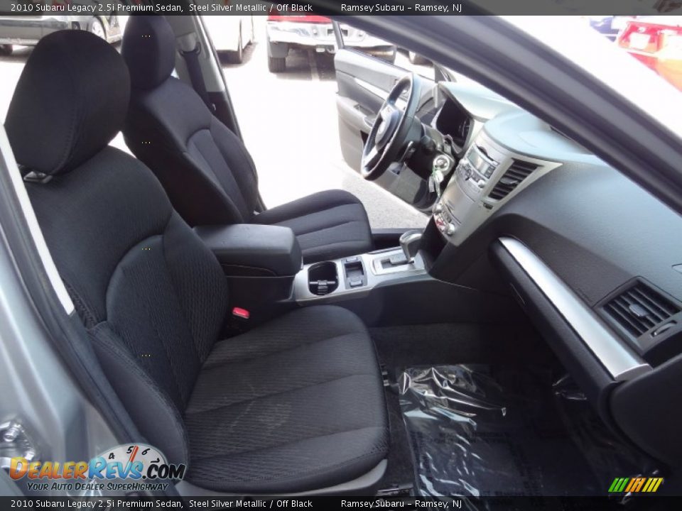 2010 Subaru Legacy 2.5i Premium Sedan Steel Silver Metallic / Off Black Photo #20