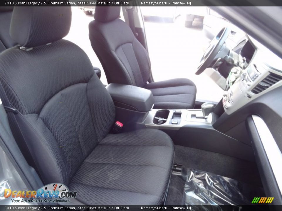 2010 Subaru Legacy 2.5i Premium Sedan Steel Silver Metallic / Off Black Photo #22