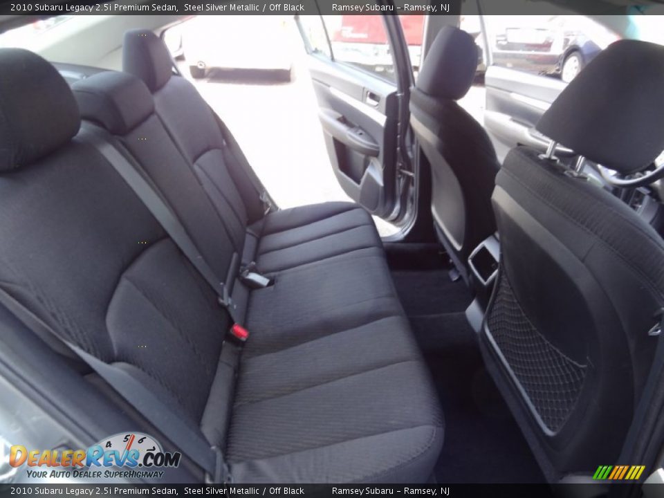 2010 Subaru Legacy 2.5i Premium Sedan Steel Silver Metallic / Off Black Photo #23