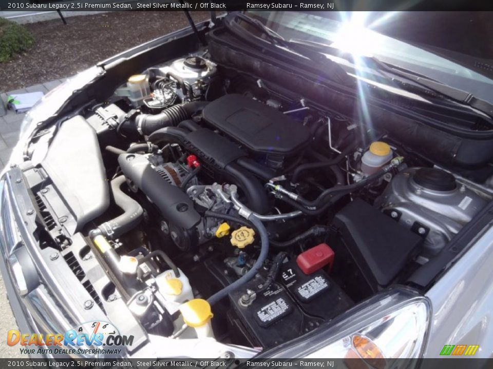 2010 Subaru Legacy 2.5i Premium Sedan Steel Silver Metallic / Off Black Photo #34