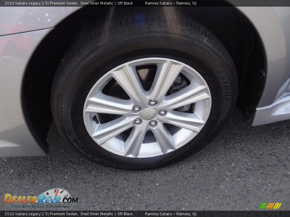 2010 Subaru Legacy 2.5i Premium Sedan Steel Silver Metallic / Off Black Photo #36
