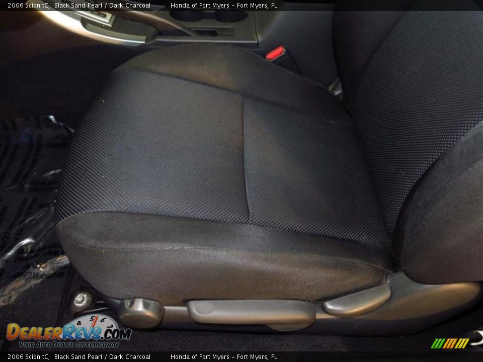 2006 Scion tC Black Sand Pearl / Dark Charcoal Photo #17