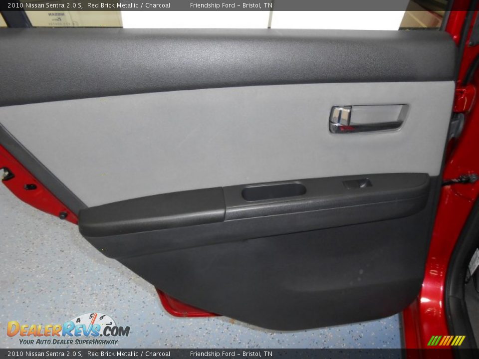 2010 Nissan Sentra 2.0 S Red Brick Metallic / Charcoal Photo #16