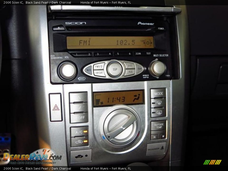 2006 Scion tC Black Sand Pearl / Dark Charcoal Photo #22