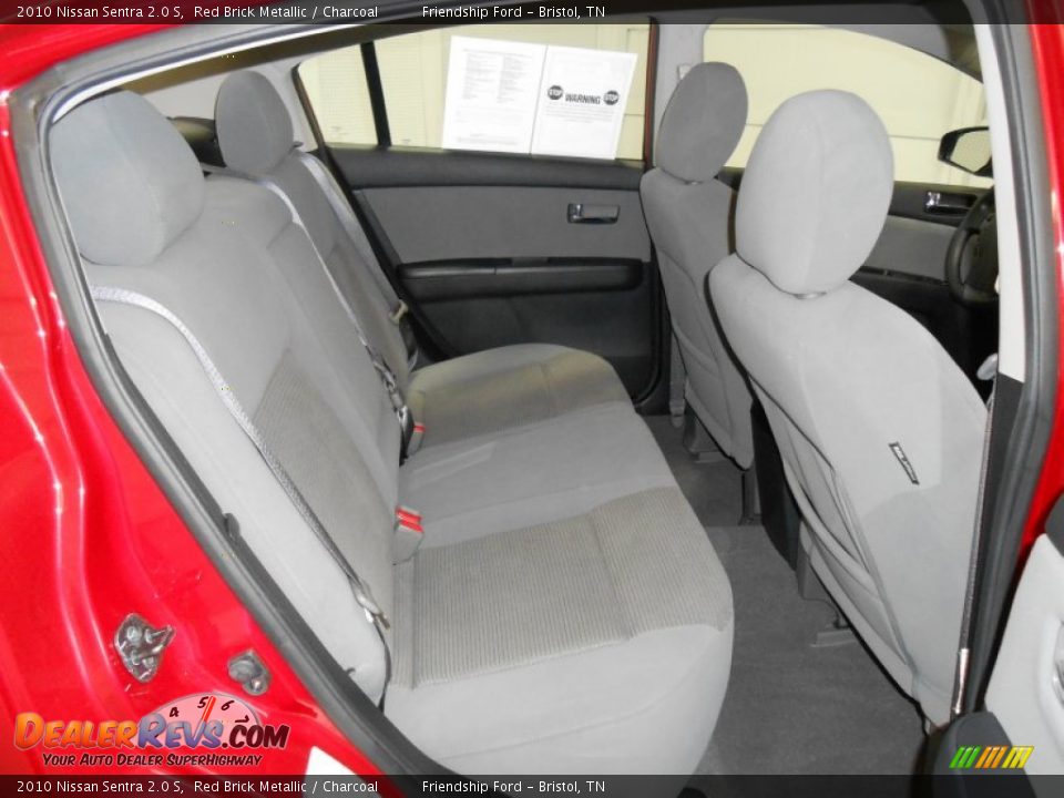 2010 Nissan Sentra 2.0 S Red Brick Metallic / Charcoal Photo #17