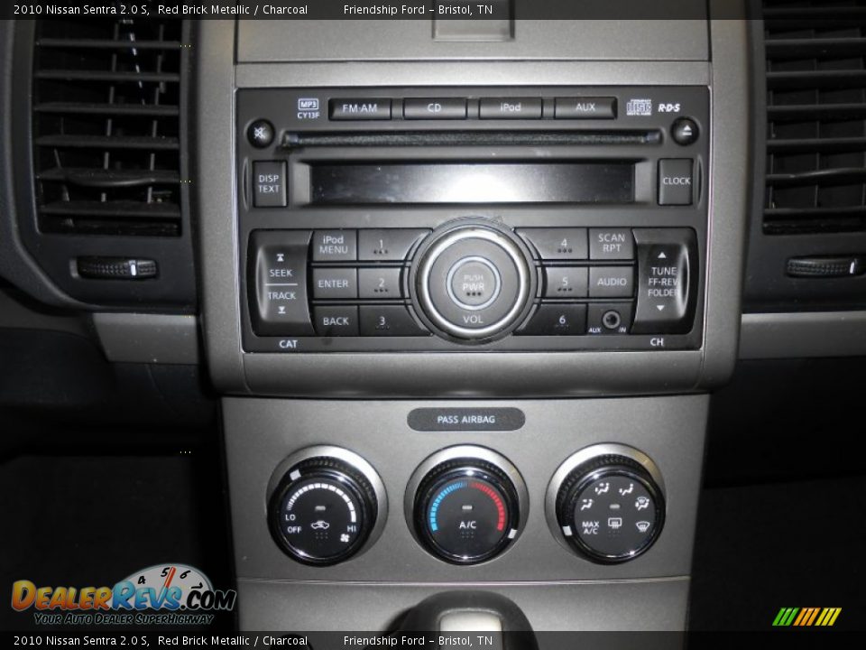 2010 Nissan Sentra 2.0 S Red Brick Metallic / Charcoal Photo #25