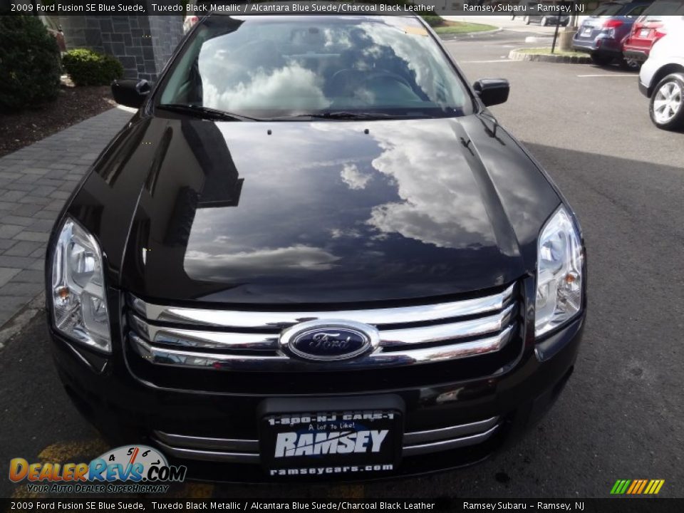 2009 Ford Fusion SE Blue Suede Tuxedo Black Metallic / Alcantara Blue Suede/Charcoal Black Leather Photo #12