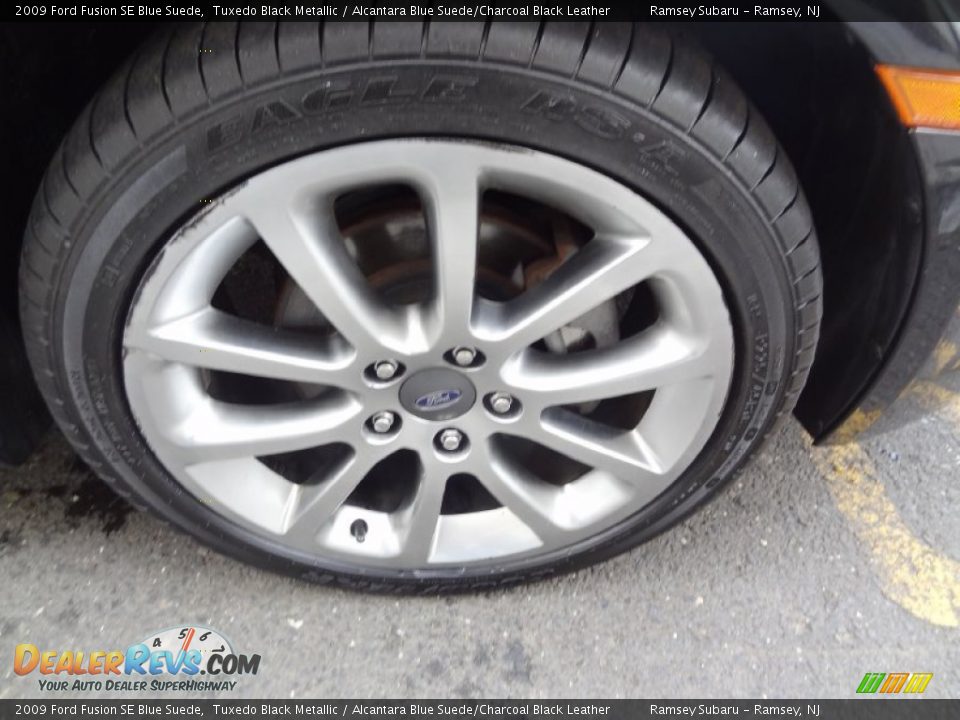 2009 Ford Fusion SE Blue Suede Wheel Photo #34