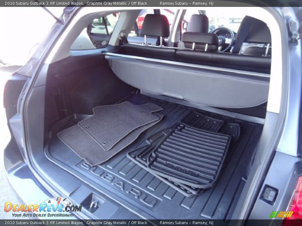 2010 Subaru Outback 3.6R Limited Wagon Graphite Gray Metallic / Off Black Photo #18