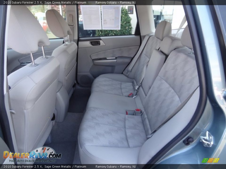 2010 Subaru Forester 2.5 X Sage Green Metallic / Platinum Photo #16