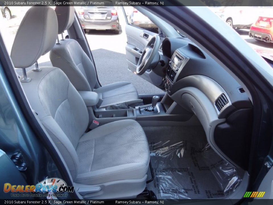 2010 Subaru Forester 2.5 X Sage Green Metallic / Platinum Photo #20