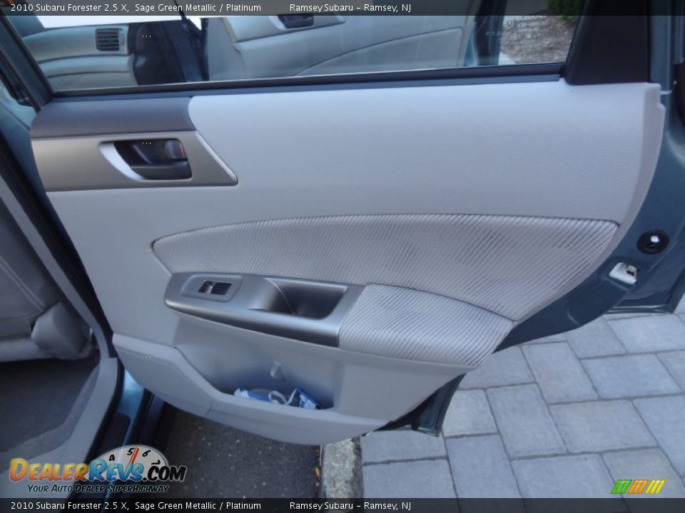 2010 Subaru Forester 2.5 X Sage Green Metallic / Platinum Photo #27