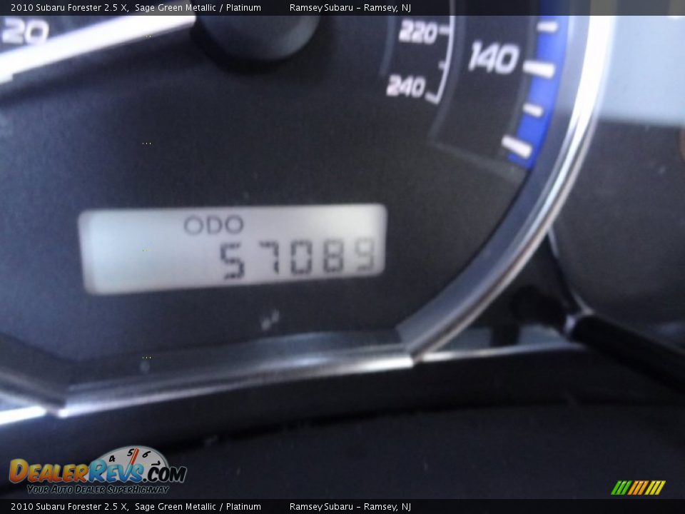 2010 Subaru Forester 2.5 X Sage Green Metallic / Platinum Photo #30