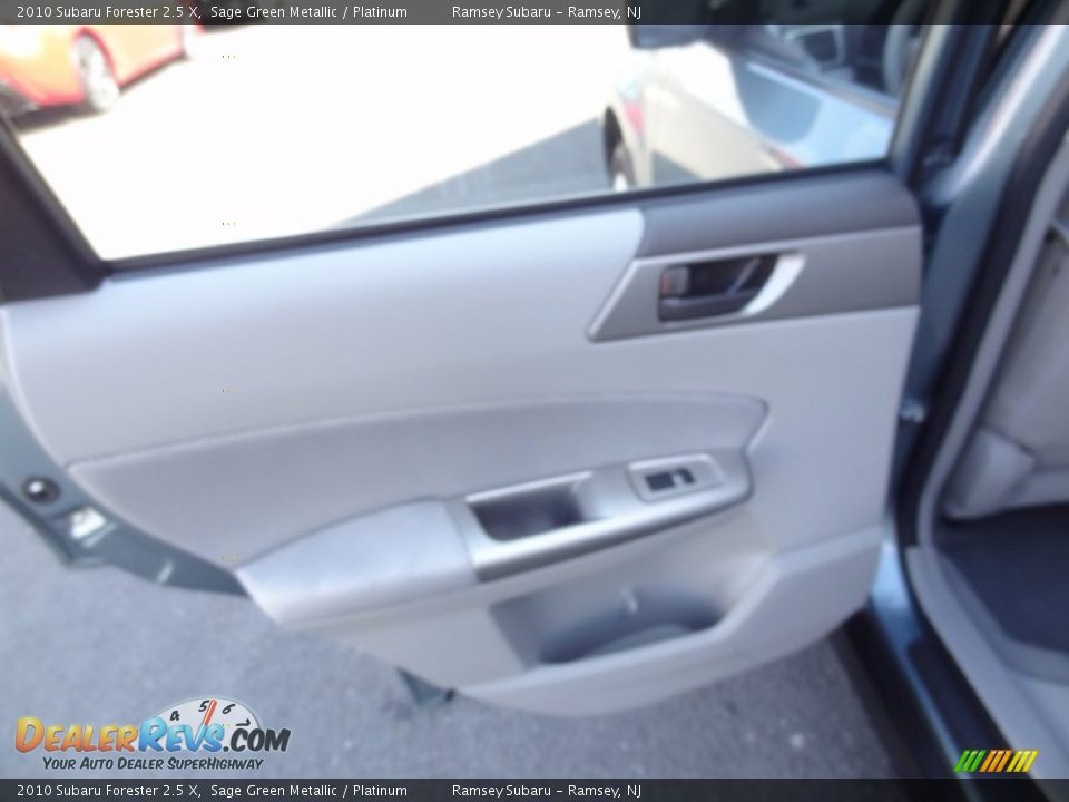 2010 Subaru Forester 2.5 X Sage Green Metallic / Platinum Photo #35
