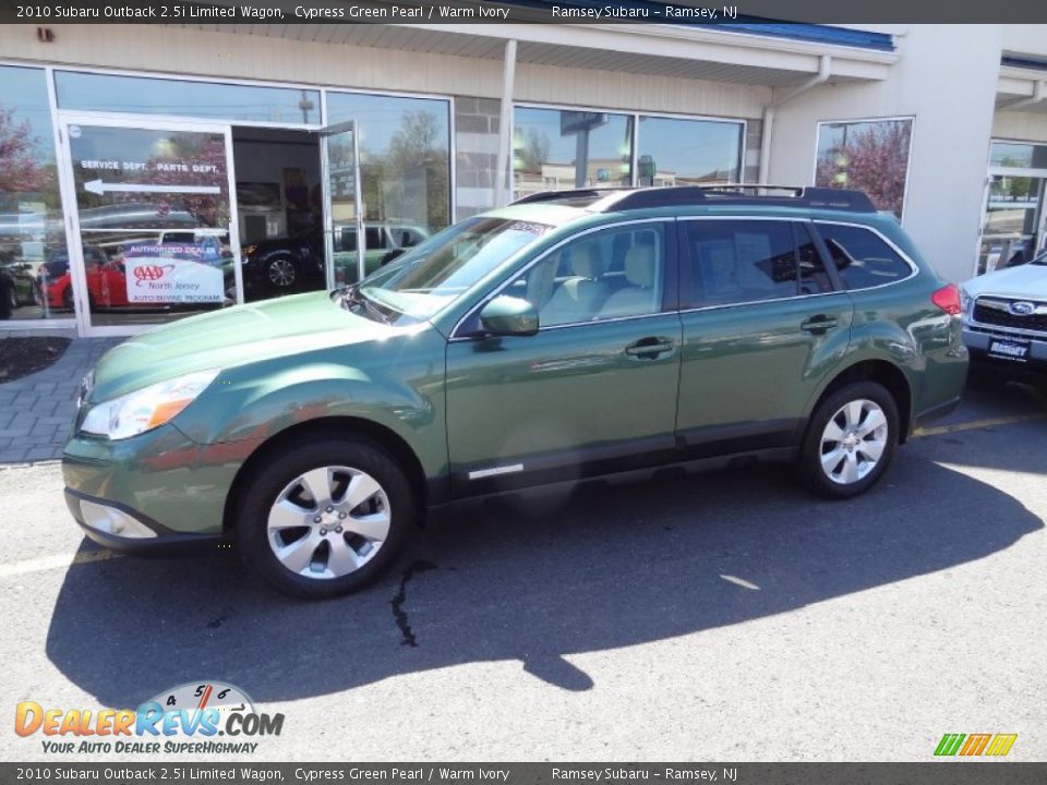 2010 Subaru Outback 2.5i Limited Wagon Cypress Green Pearl / Warm Ivory Photo #2