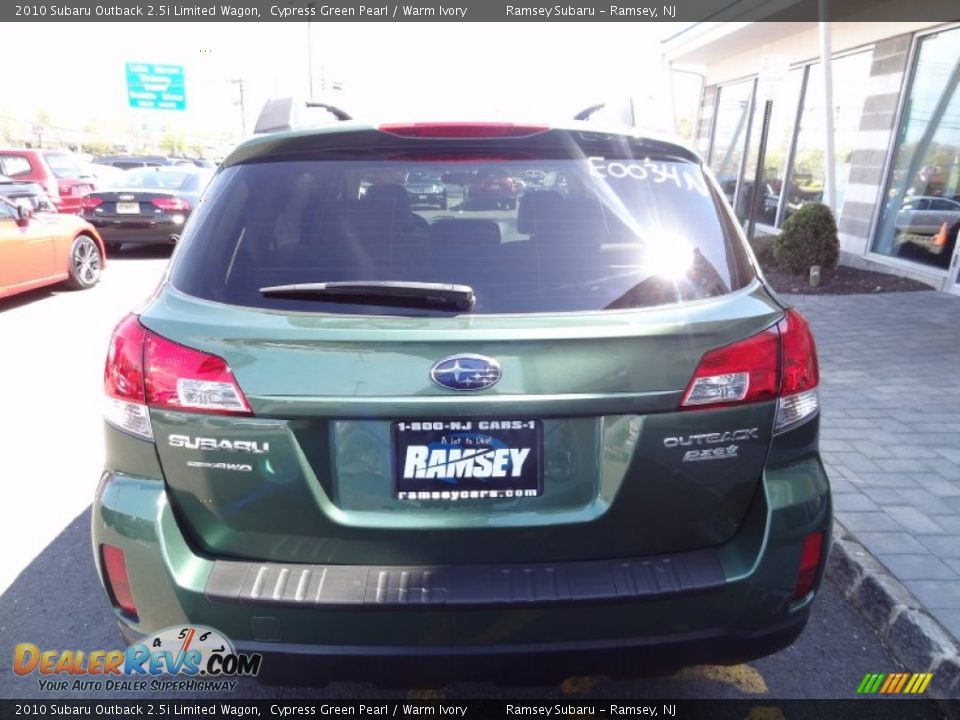 2010 Subaru Outback 2.5i Limited Wagon Cypress Green Pearl / Warm Ivory Photo #6