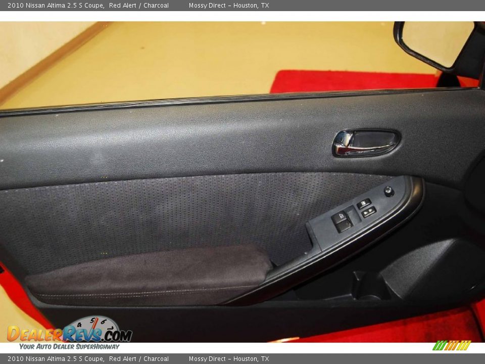2010 Nissan Altima 2.5 S Coupe Red Alert / Charcoal Photo #9