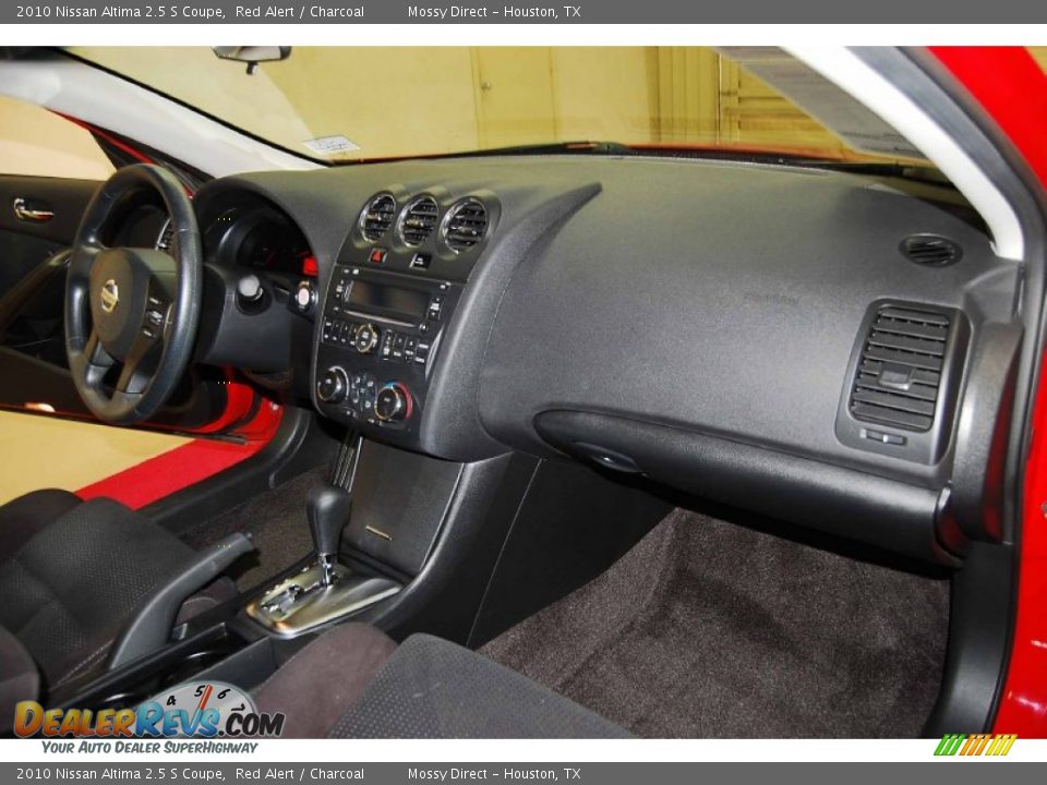 2010 Nissan Altima 2.5 S Coupe Red Alert / Charcoal Photo #16