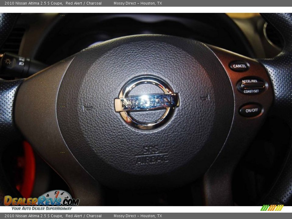 2010 Nissan Altima 2.5 S Coupe Red Alert / Charcoal Photo #19