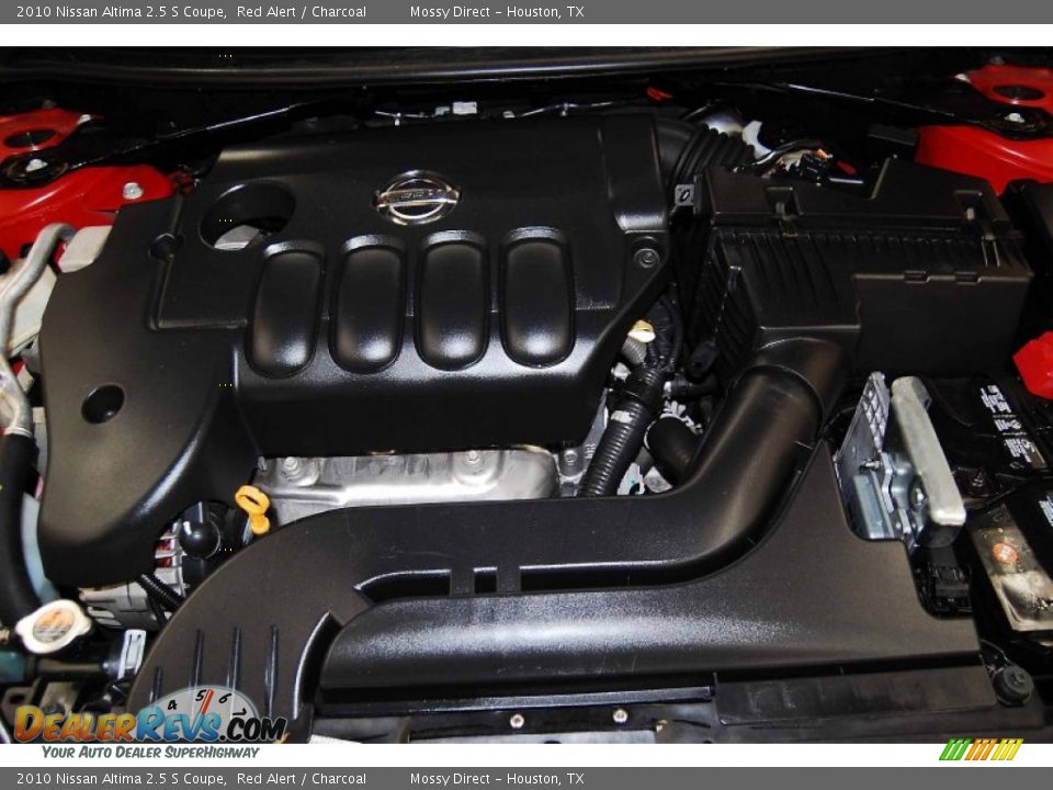 2010 Nissan Altima 2.5 S Coupe Red Alert / Charcoal Photo #21
