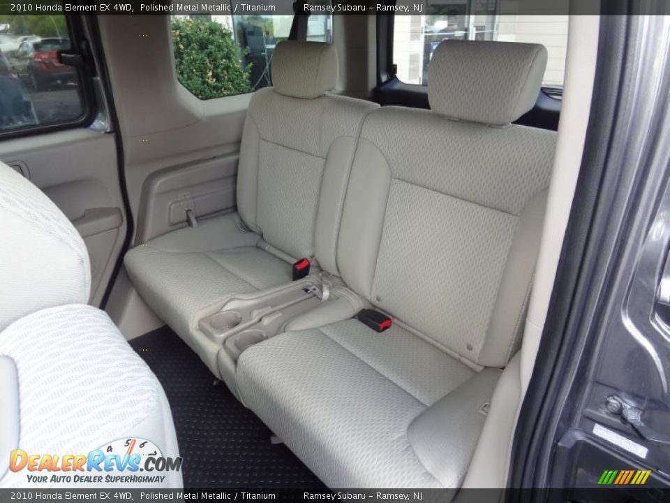 2010 Honda Element EX 4WD Polished Metal Metallic / Titanium Photo #16