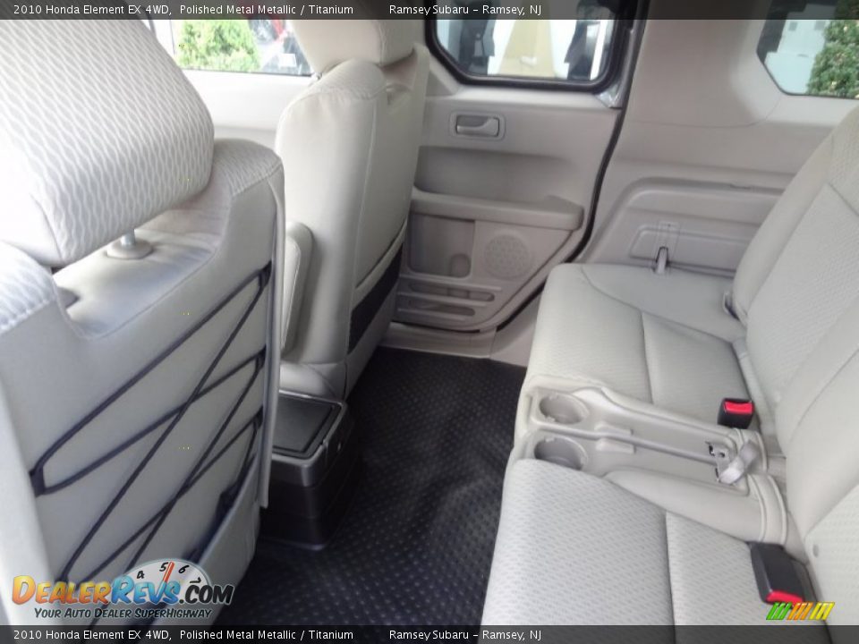 2010 Honda Element EX 4WD Polished Metal Metallic / Titanium Photo #17