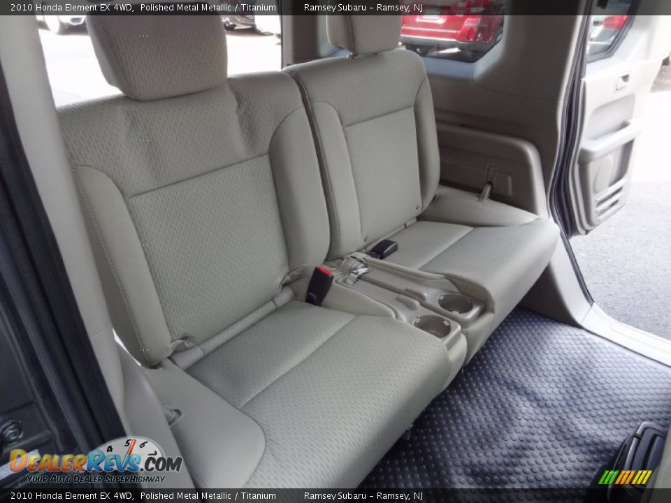 2010 Honda Element EX 4WD Polished Metal Metallic / Titanium Photo #24