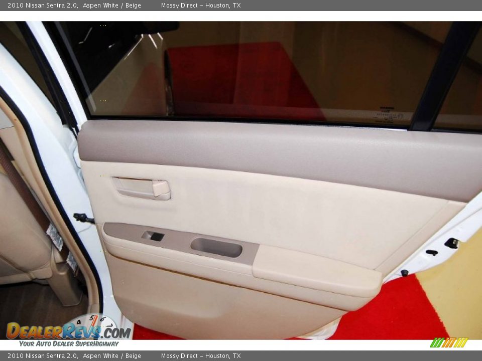 2010 Nissan Sentra 2.0 Aspen White / Beige Photo #16