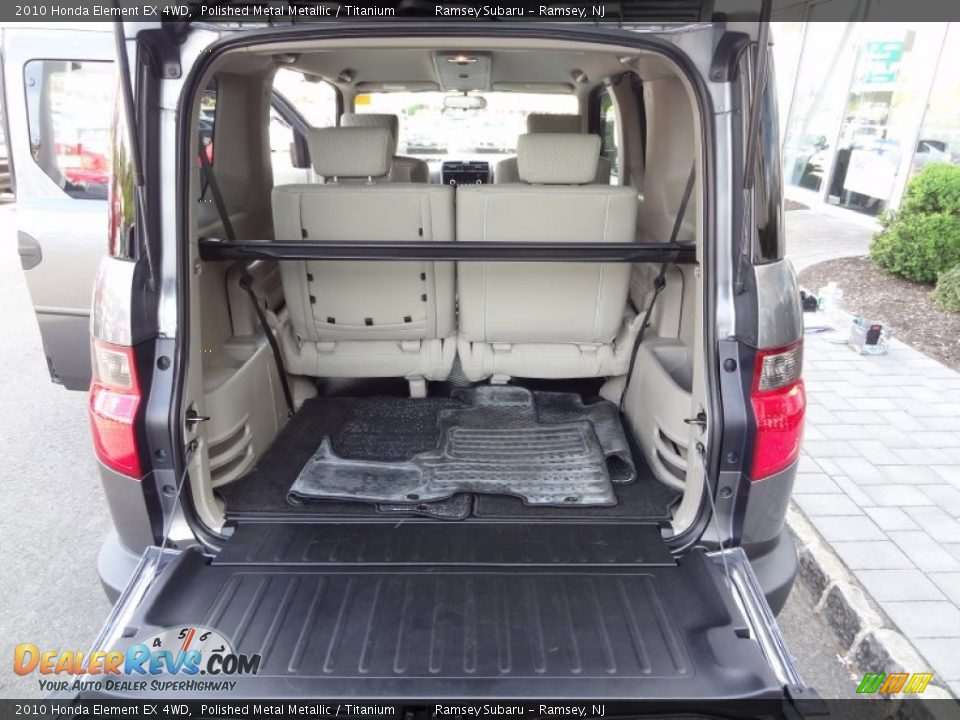 2010 Honda Element EX 4WD Polished Metal Metallic / Titanium Photo #28