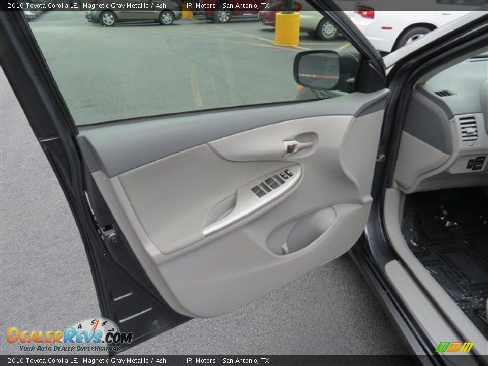 2010 Toyota Corolla LE Magnetic Gray Metallic / Ash Photo #10
